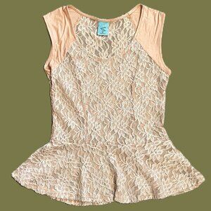 h.i.p. WOMENS TOP Medium CREAM LACE Sleeveless Tank SKIRTED HEM Boho  1181AT